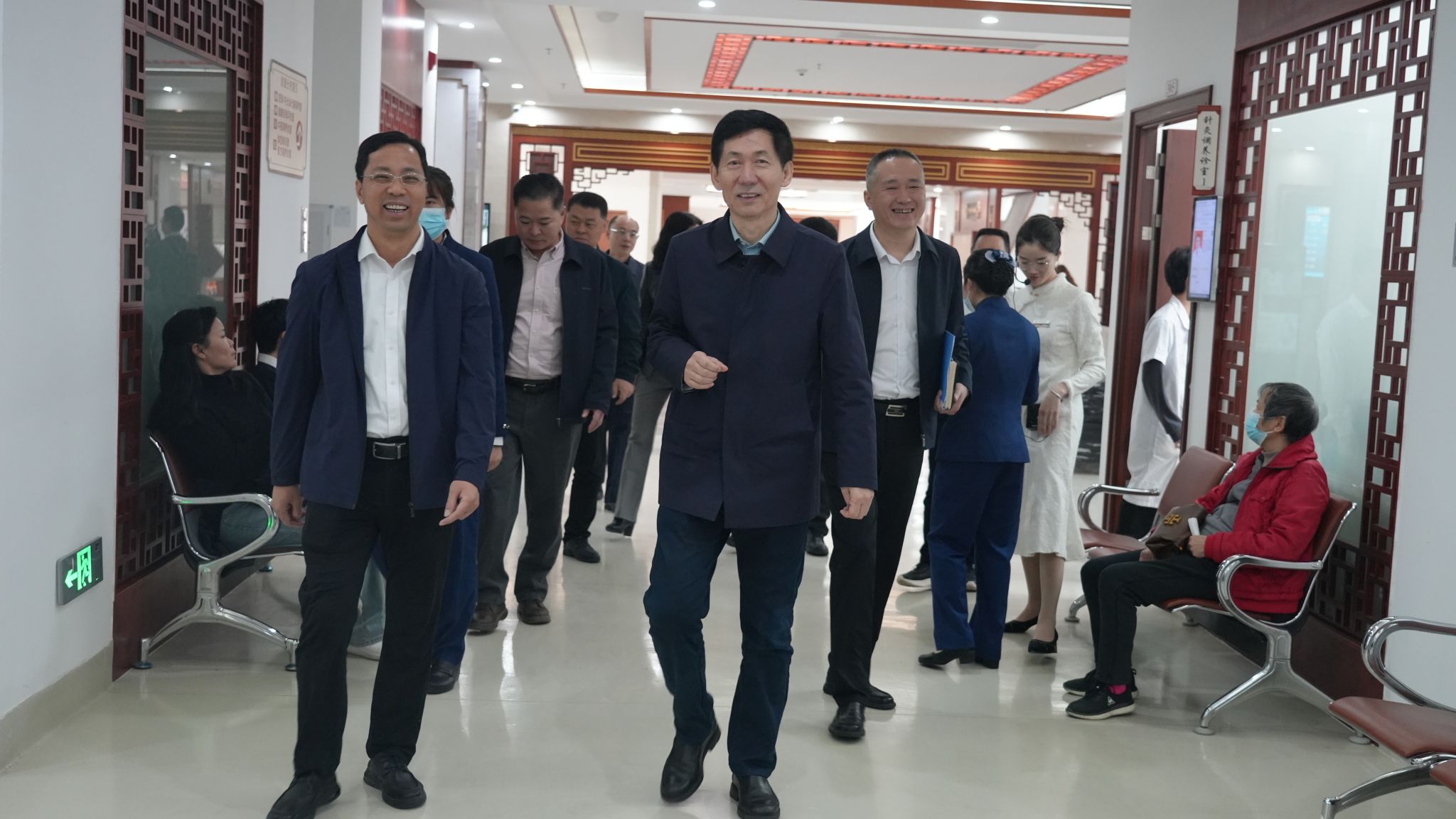王伟校长一行调研bat365正版唯一官网惠州医院