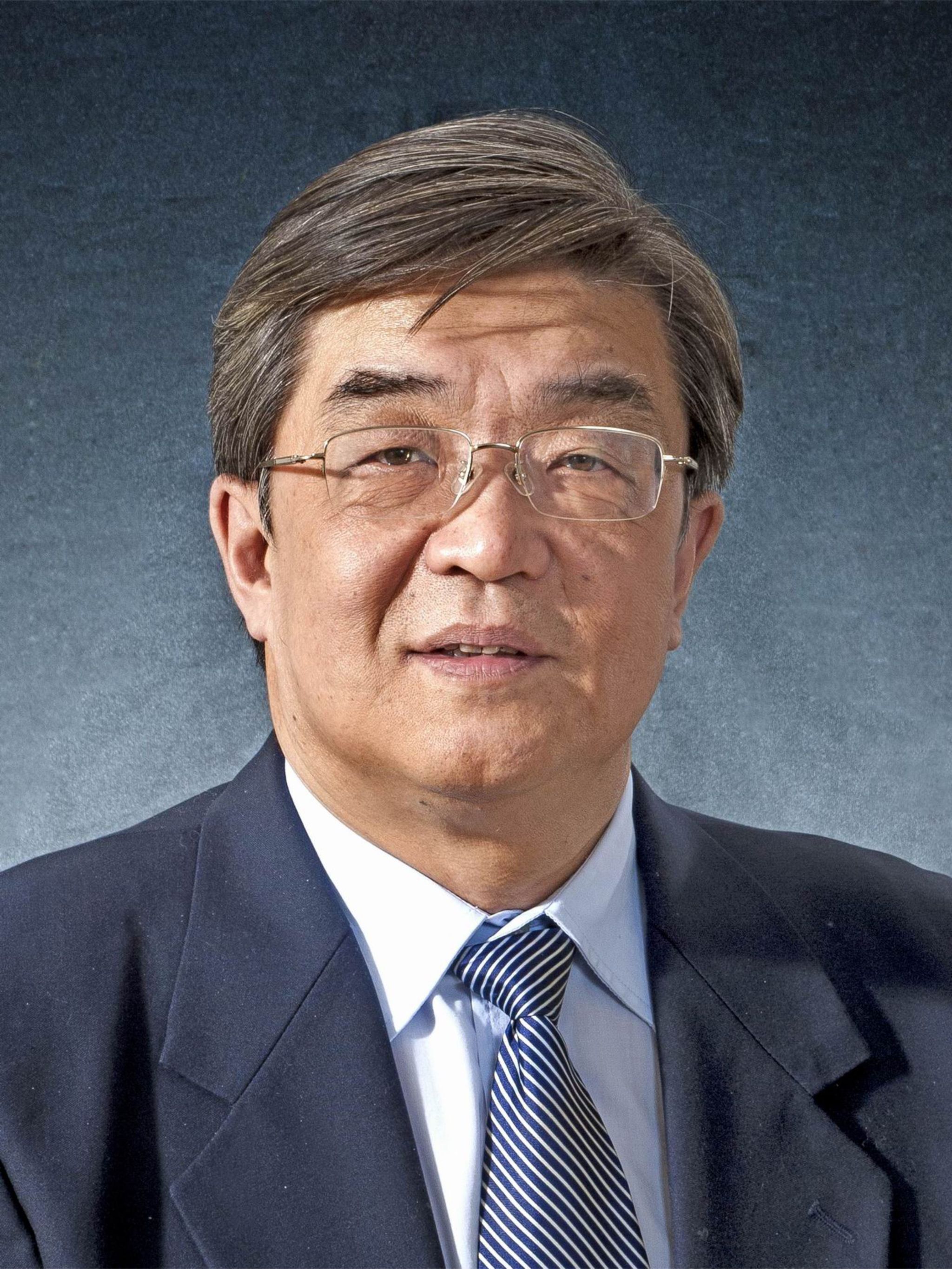 朱 敏
